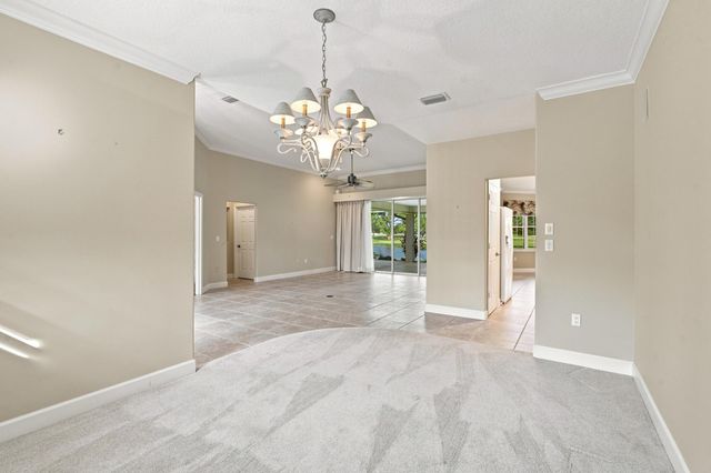 3608 TWIN LAKES Terrace, Fort Pierce, FL 34951
