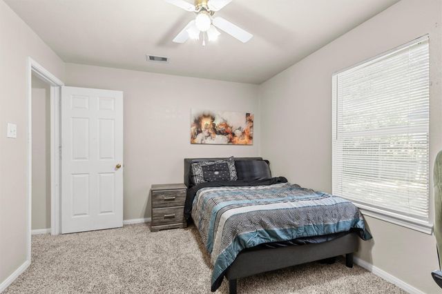 217 Kellyn Court, Conroe, TX 77306