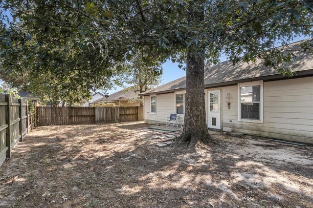 217 Kellyn Court, Conroe, TX 77306