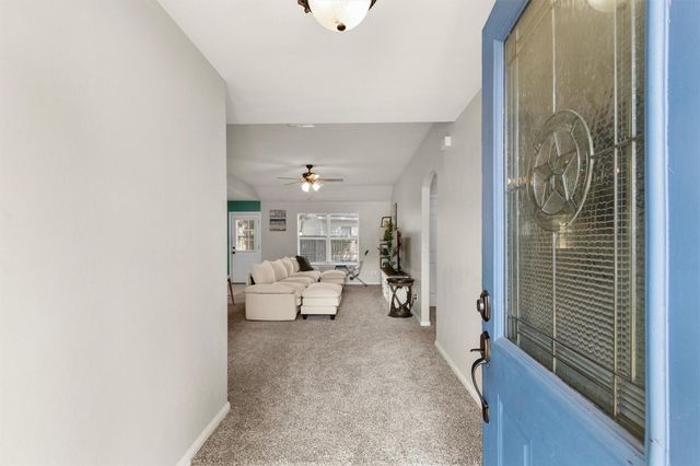 217 Kellyn Court, Conroe, TX 77306