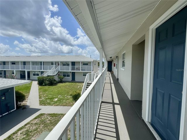 1400 EUDORA ROAD D36, Mount Dora, FL 32757