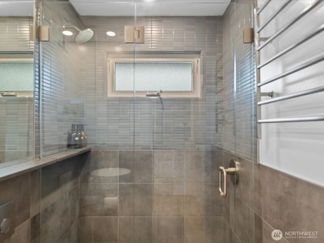 7559 19th Avenue SW, Seattle, WA 98106