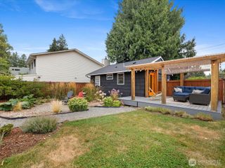 7559 19th Avenue SW, Seattle, WA 98106