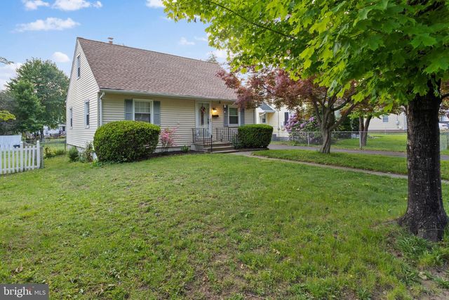 160 SAYBROOK AVE, Hamilton, NJ 08619