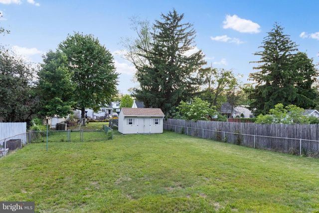 160 SAYBROOK AVE, Hamilton, NJ 08619