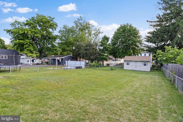 160 SAYBROOK AVE, Hamilton, NJ 08619