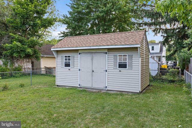 160 SAYBROOK AVE, Hamilton, NJ 08619