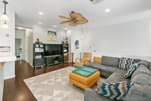 9607 W Canyon Ter 1, San Diego, CA 92123