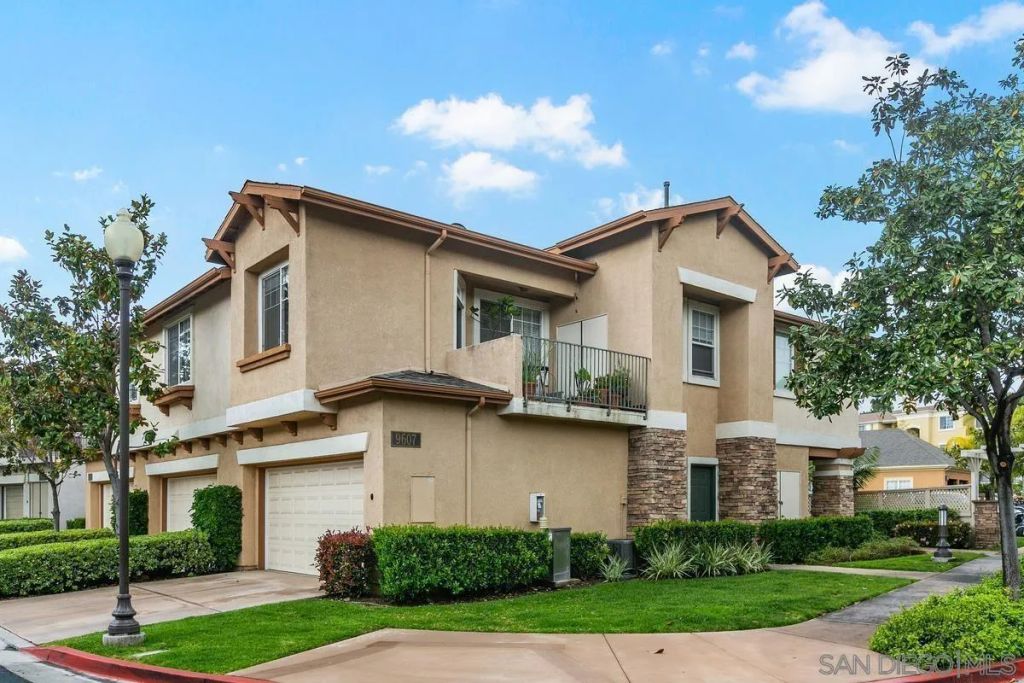 9607 W Canyon Ter 1, San Diego, CA 92123