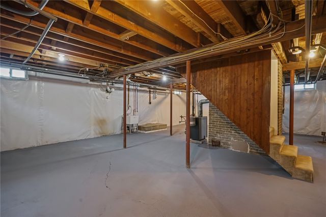 282 Seven Mile Road, Scituate, RI 02831