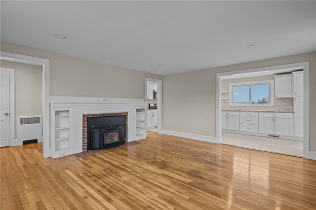 282 Seven Mile Road, Scituate, RI 02831