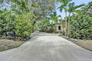 1613 SW 12th Ct, Fort Lauderdale, FL 33312
