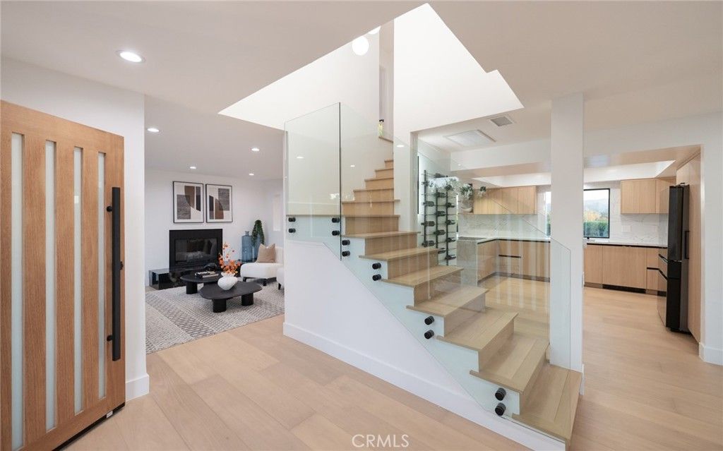 23310 Aetna Street, Woodland Hills, CA 91367 — photo 5