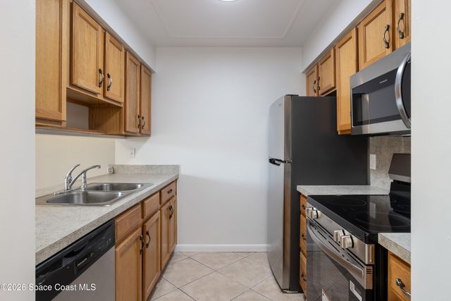 261 San Paulo Court 6-261, West Melbourne, FL 32904