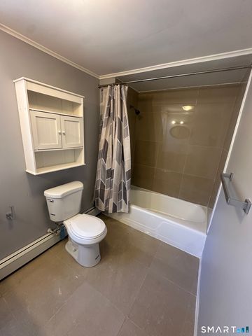 2 Mediterranean Lane, Norwich, CT 06360