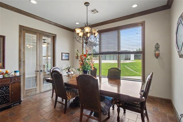 11917 Aaron Drive, Harrah, OK 73045