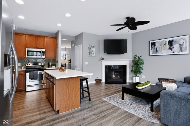 9522 Park Meridian Drive, Indianapolis, IN 46260