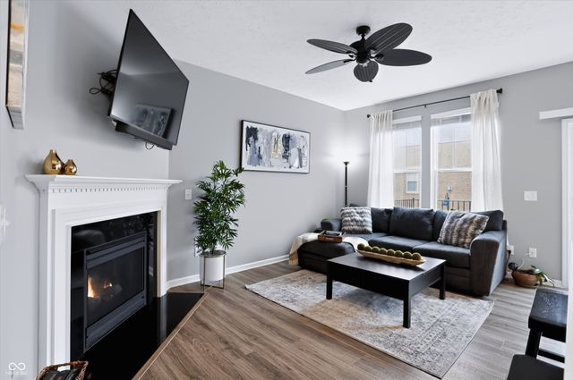 9522 Park Meridian Drive, Indianapolis, IN 46260