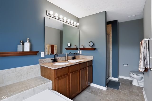 9522 Park Meridian Drive, Indianapolis, IN 46260