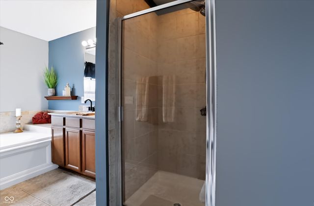 9522 Park Meridian Drive, Indianapolis, IN 46260