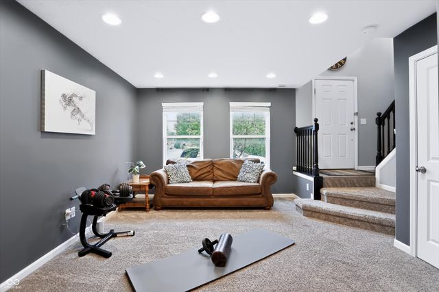 9522 Park Meridian Drive, Indianapolis, IN 46260