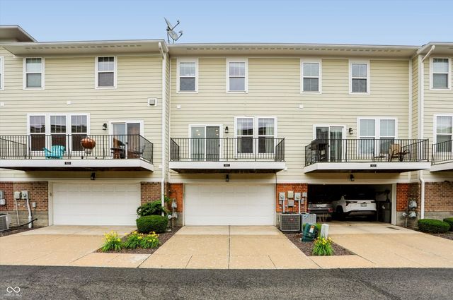 9522 Park Meridian Drive, Indianapolis, IN 46260