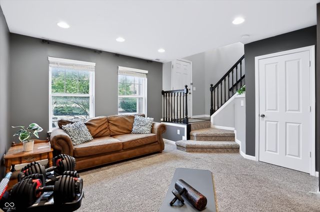 9522 Park Meridian Drive, Indianapolis, IN 46260
