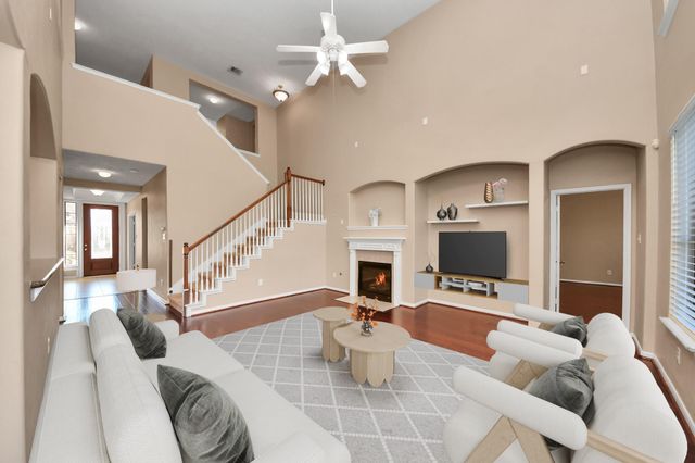 2226 Black Oak Drive, Sugar Land, TX 77479