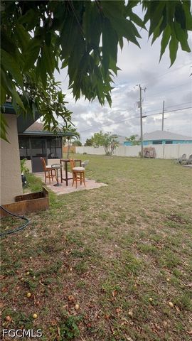 246 SE 7th ST, Cape Coral, FL 33990