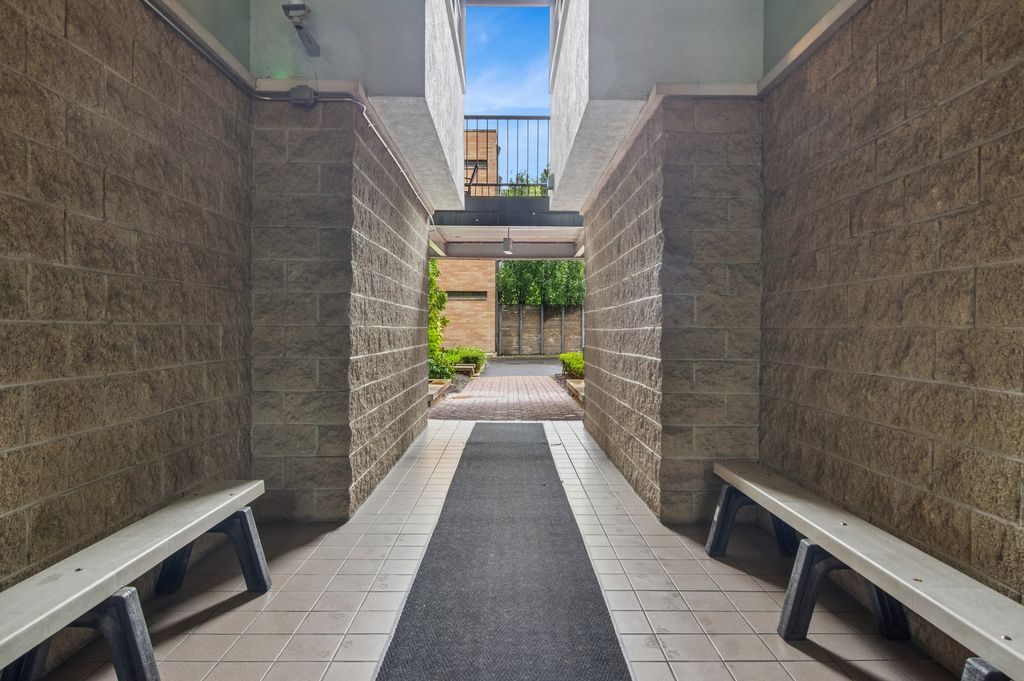 1445 W Belden Avenue 3K, Chicago, IL 60614 — photo 3
