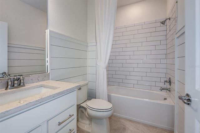9875 HICKORY PINES AVENUE, Riverview, FL 33578