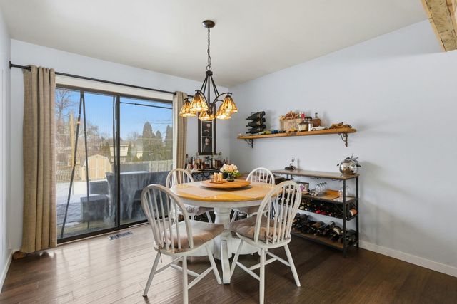 29W200 Forest Avenue, West Chicago, IL 60185