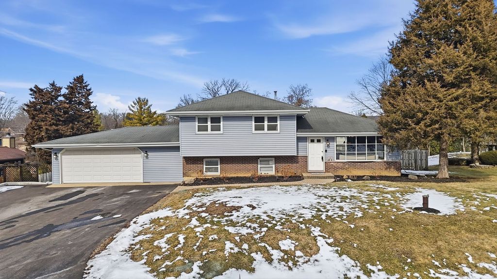 29W200 Forest Avenue, West Chicago, IL 60185