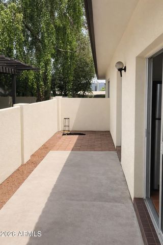 2838 N 49TH Place, Phoenix, AZ 85008