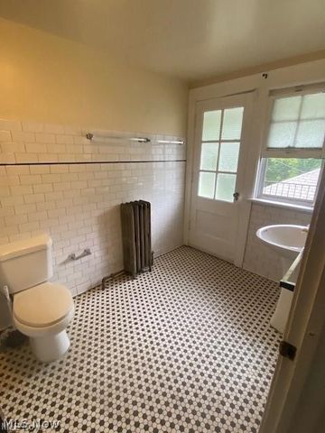 1796 Cumberland Road, Cleveland Heights, OH 44118