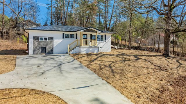 600 1st Street, Lafayette, GA 30728