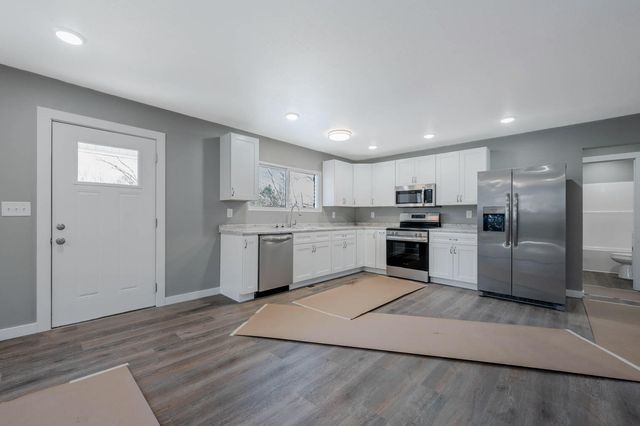 600 1st Street, Lafayette, GA 30728