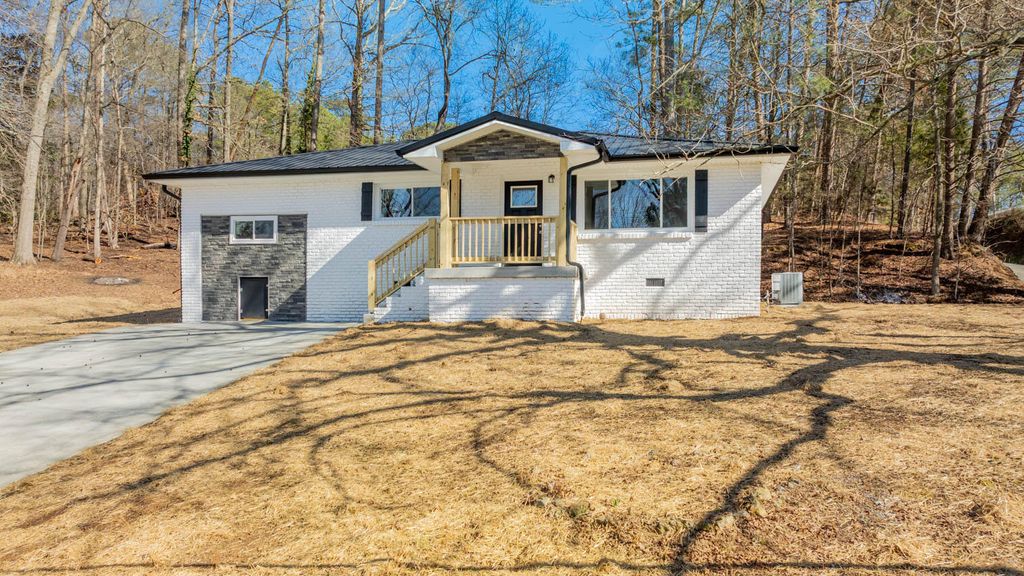 600 1st Street, Lafayette, GA 30728