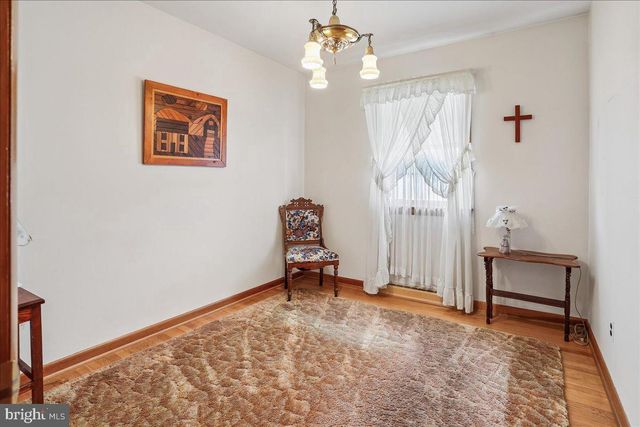 21909 FREDERICK RD, Boyds, MD 20841