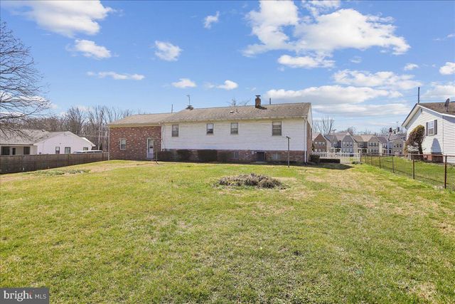 21909 FREDERICK RD, Boyds, MD 20841