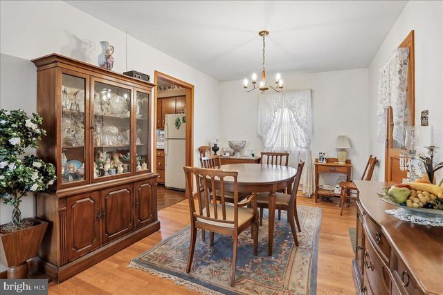 21909 FREDERICK RD, Boyds, MD 20841