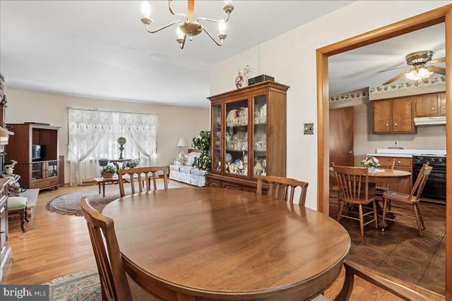 21909 FREDERICK RD, Boyds, MD 20841