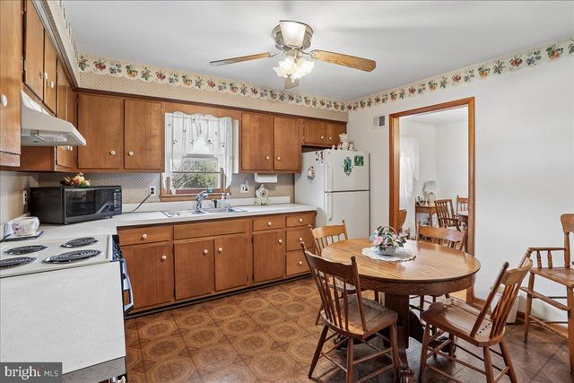 21909 FREDERICK RD, Boyds, MD 20841