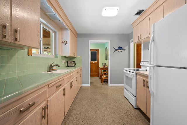 440 Jupiter Lane, Juno Beach, FL 33408