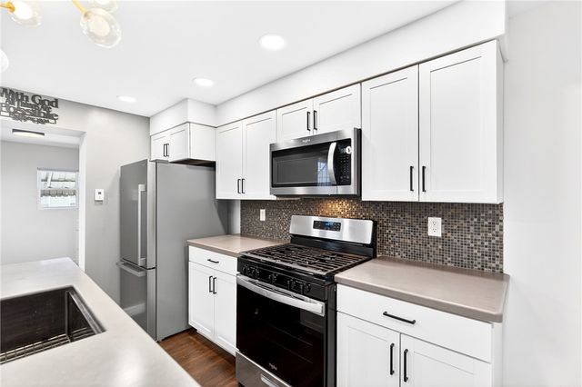 519 Glenwood Ave, Ambridge, PA 15003