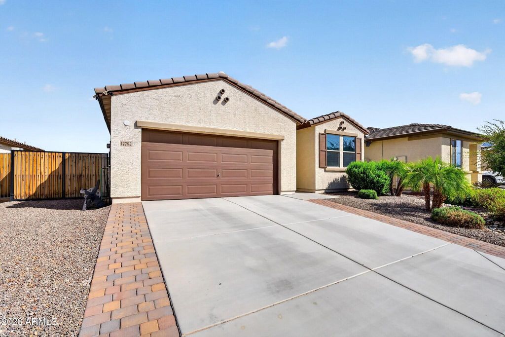 17792 W Cashman Drive, Surprise, AZ 85387 — photo 3