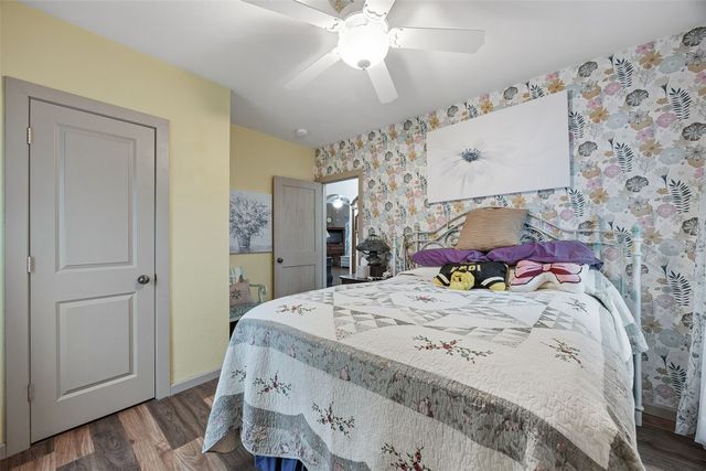 3237 Dalewood Avenue SE, Cedar Rapids, IA 52403