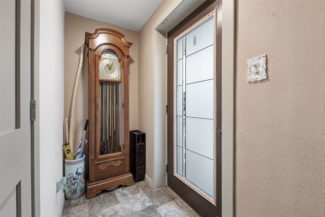 3237 Dalewood Avenue SE, Cedar Rapids, IA 52403