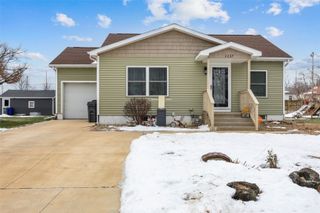 3237 Dalewood Avenue SE, Cedar Rapids, IA 52403