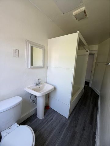 408 West Washington Street 2W, Allentown City, PA 18102